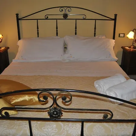 Case Vacanza Tra Le Torri Tatil Evi